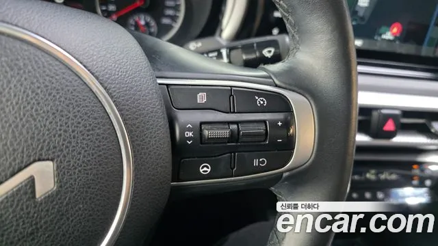 Kia K5 K5 3 поколение 2.0 LPI(Для проката) — Фото автомобиля 28