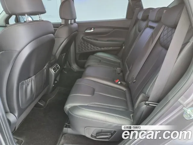 Hyundai Santa Fe New — Фото автомобиля 9