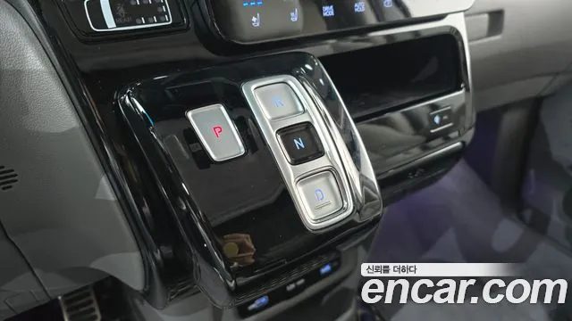 Hyundai Staria — Фото автомобиля 12