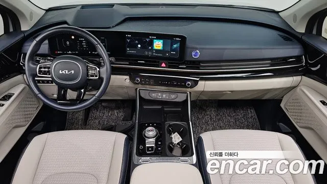 Kia Carnival Generation 4 — Фото автомобиля 9
