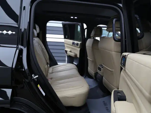 BYD FangChengBao Leopard 5 — Фото автомобиля 25