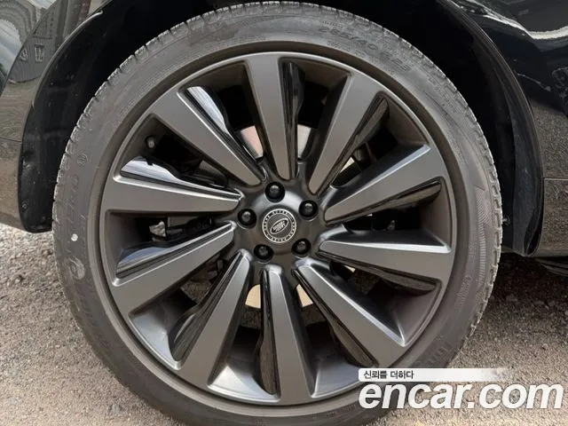 Land Rover Range Rover — Фото автомобиля 2