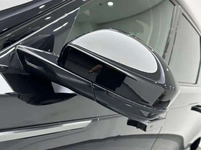 Land Rover Range Rover Velar — Фото автомобиля 19