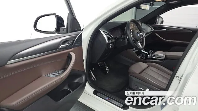 BMW X4 xDrive20i M Sport — Фото автомобиля 10
