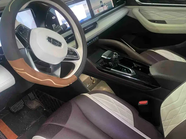 Geely Xingyue L — Фото автомобиля 3