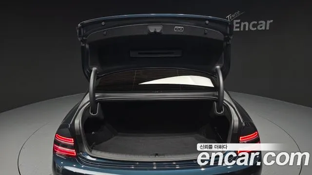 Genesis G80 RG3 — Фото автомобиля 20