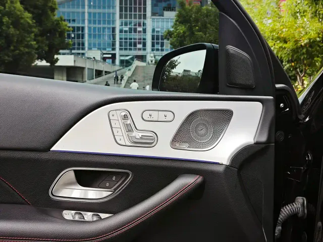 Mercedes-Benz GLE-Class AMG — Фото автомобиля 14