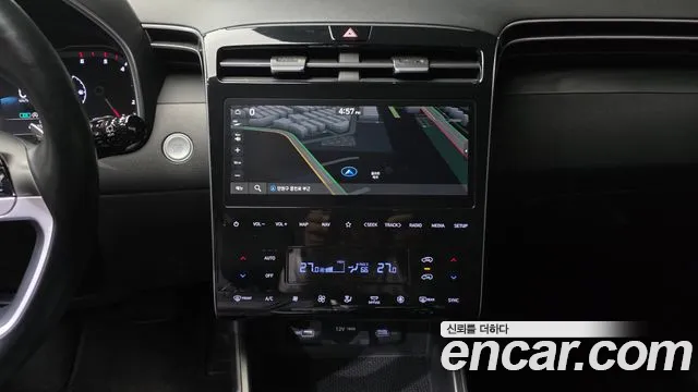 Hyundai Tucson Tucson (NX4) Дизель 2.0 4WD — Фото автомобиля 19