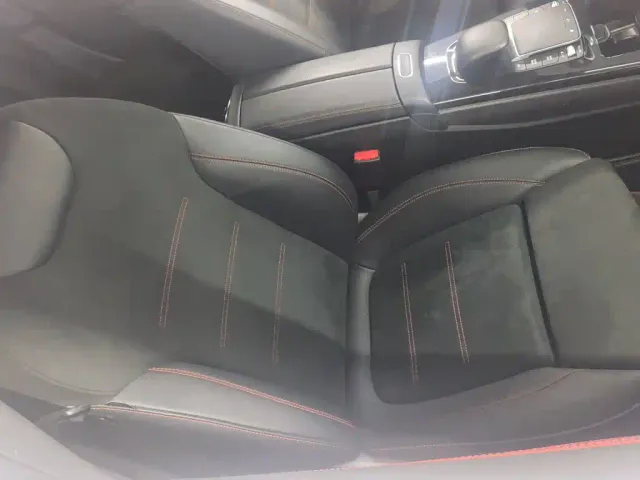 Mercedes-Benz A-Class — Фото автомобиля 2