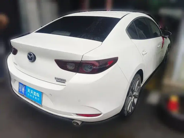 Mazda Mazda3 Axela 2023 2.0L Auto Zhixuan — Фото автомобиля 2
