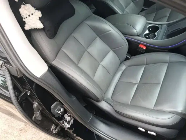 IM Motors L6 — Фото автомобиля 24