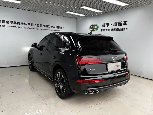 Audi Q5L — Фото автомобиля 7