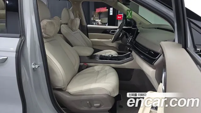 Kia Carnival 4th Gen — Фото автомобиля 11