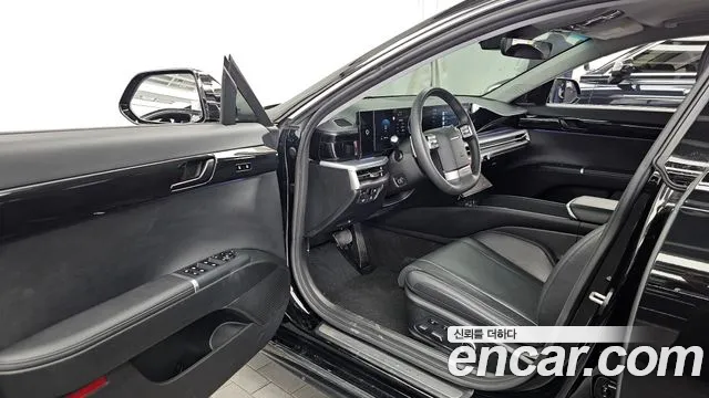 Hyundai Grandeur Grandeur (GN7) 3.5 Бензин 2WD — Фото автомобиля 9
