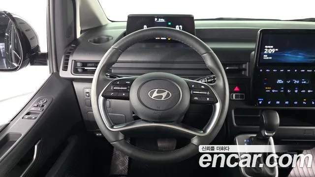 Hyundai Staria — Фото автомобиля 13