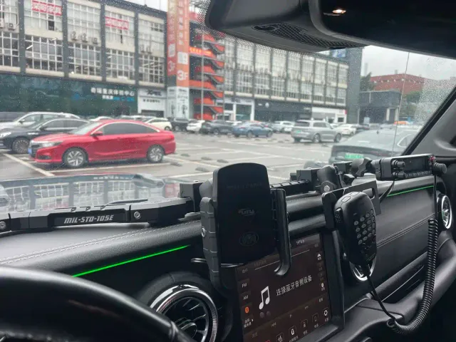 Jeep Wrangler 4xe — Фото автомобиля 9