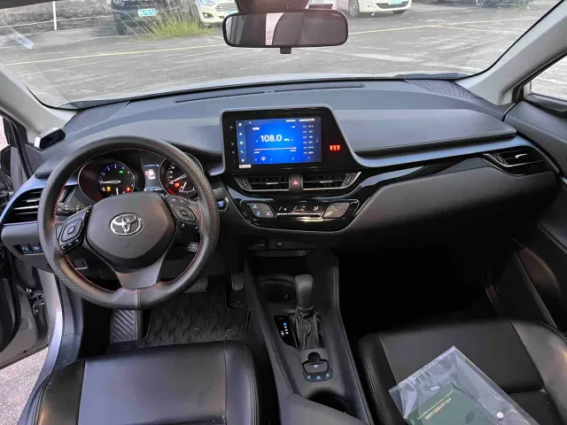 Toyota IZOA — Фото автомобиля 9