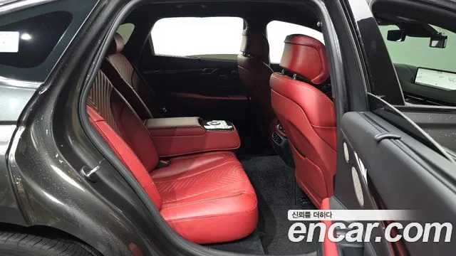 Genesis G80 Бензин 3.5 турбо AWD — Фото автомобиля 11