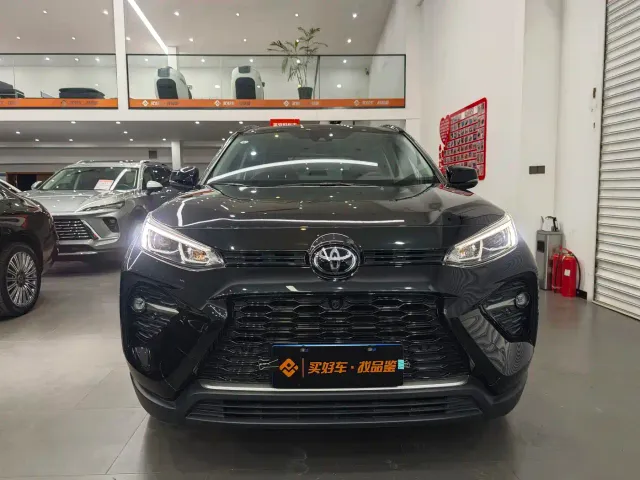 Toyota Wildlander — Фото автомобиля 12