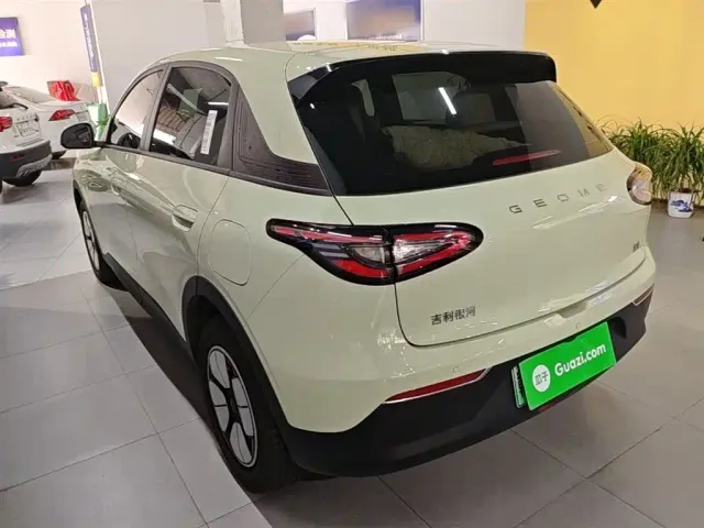 Geely Starry Wish — Фото автомобиля 4