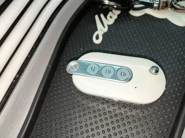 Wuling Hongguang Mini EV — Фото автомобиля 16