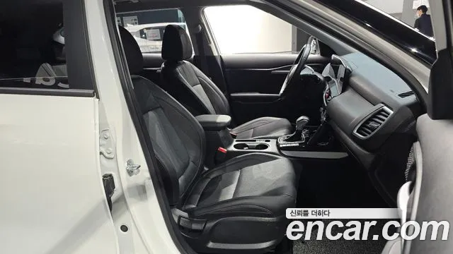 Kia Seltos — Фото автомобиля 18