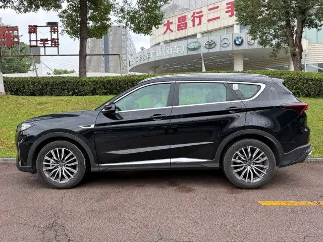 Jetour X70 Plus — Фото автомобиля 3