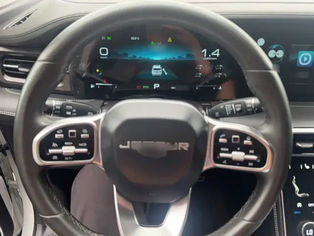 Jetour X90 — Фото автомобиля 3
