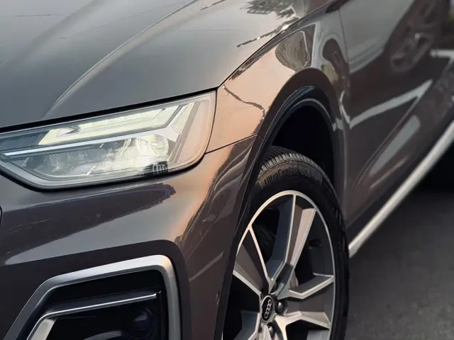 Audi Q5L — Фото автомобиля 13