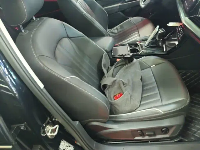 Volkswagen Passat — Фото автомобиля 24