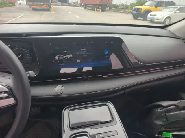 GAC Aion S Plus — Фото автомобиля 12