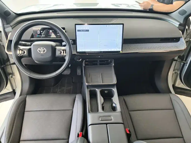 Toyota BoZhi 3X — Фото автомобиля 9