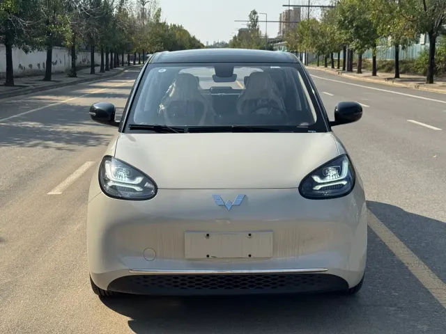 Wuling Bingo — Фото автомобиля 2