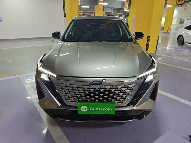 Changan Z6 — Фото автомобиля 2