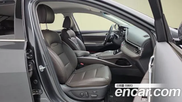 Hyundai Grandeur Новый Grandeur IG — Фото автомобиля 11
