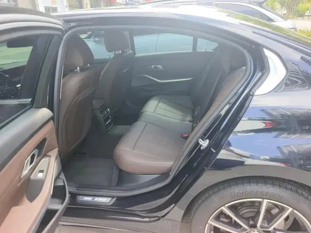 BMW 3 Series — Фото автомобиля 11