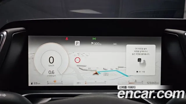 Genesis G90 Бензин 3.5 турбо AWD — Фото автомобиля 6
