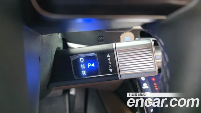 Hyundai Grandeur GN7 — Фото автомобиля 12