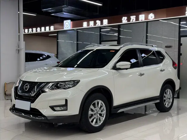 Фотография автомобиля — Nissan X-Trail