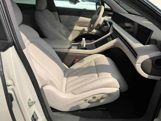 IM Motors IM LS7 — Фото автомобиля 12