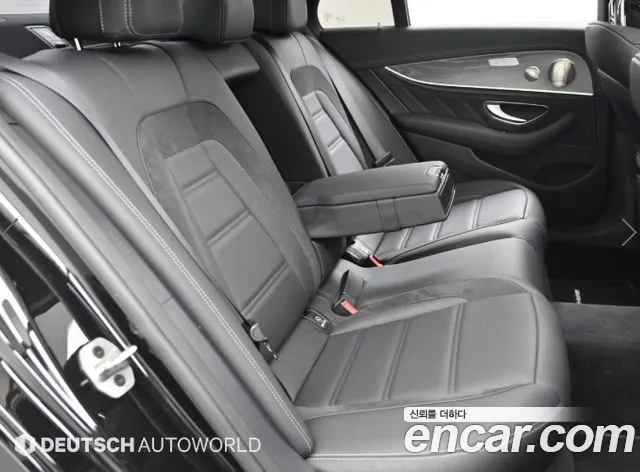 Mercedes-Benz E-Class W213 — Фото автомобиля 12