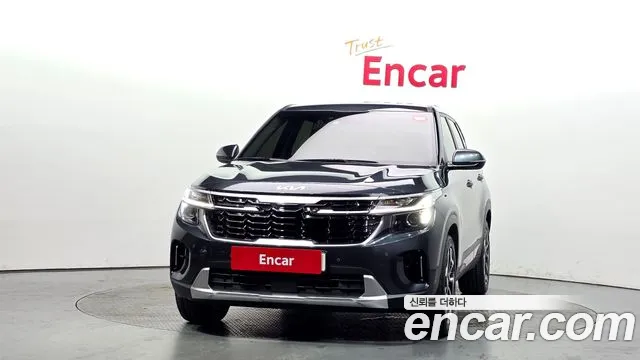 Kia Seltos Новый Seltos Бензин 2.0 2WD — Фото автомобиля 3