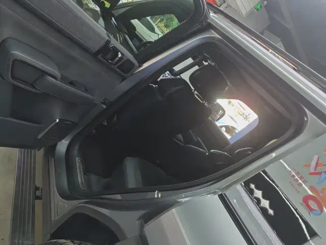 BYD FangChengBao Leopard 5 — Фото автомобиля 6