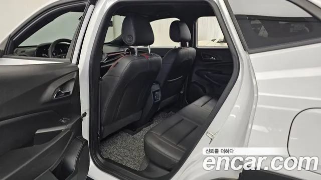 Chevrolet Trax — Фото автомобиля 12