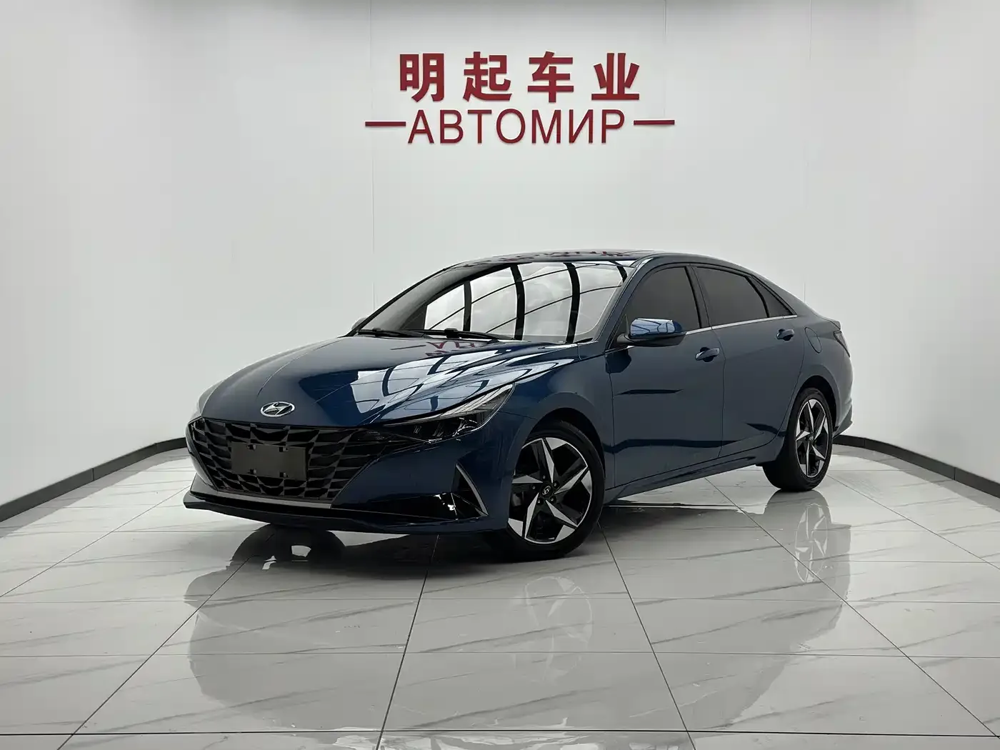 Фотография автомобиля — Hyundai Elantra