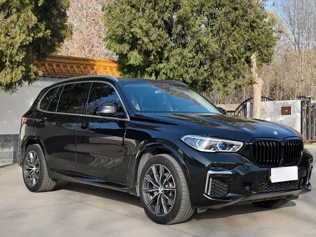 BMW X5 — Фото автомобиля 3