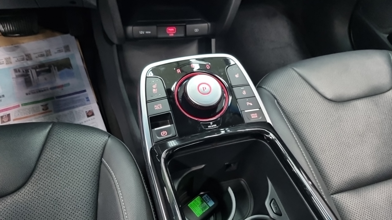 Kia Niro Niro Plus Air — Фото автомобиля 9