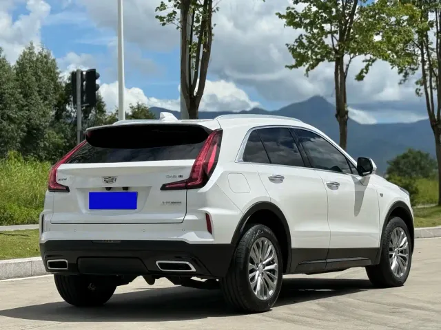 Cadillac XT4 — Фото автомобиля 5