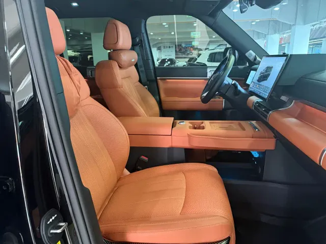 BYD FangChengBao Titanium 7 — Фото автомобиля 16