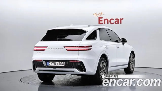 Genesis GV70 — Фото автомобиля 2